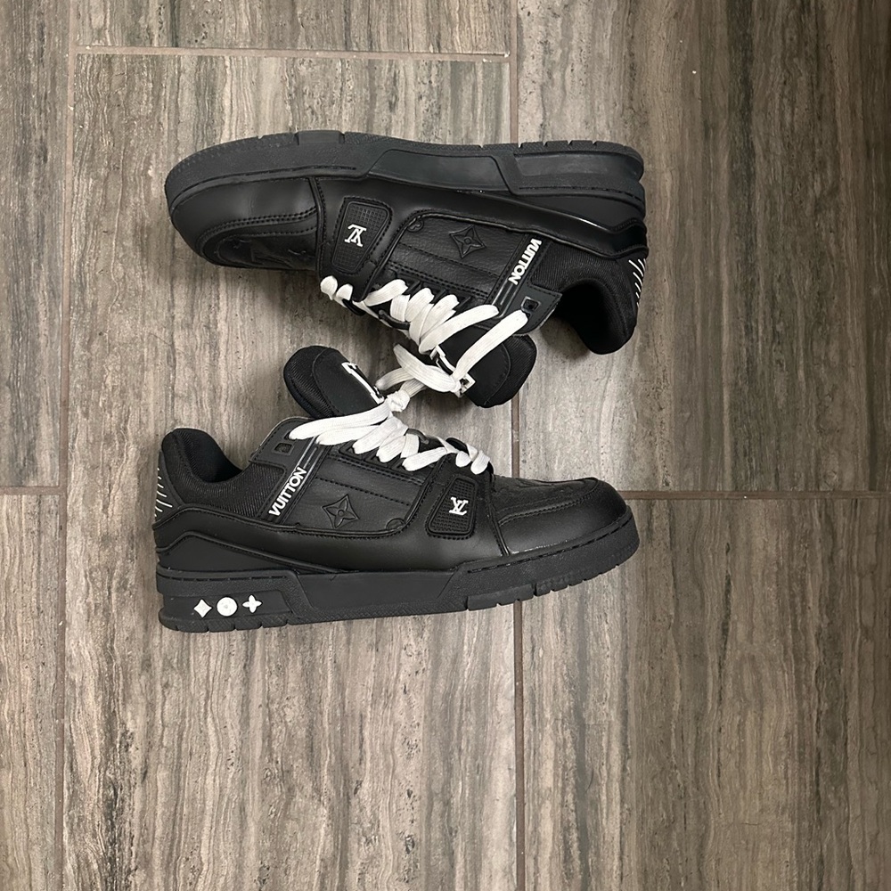Louis Vuitton Black Men's Sneakers